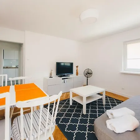 Shortstaypoland Aleja Solidarnosci Apartmán